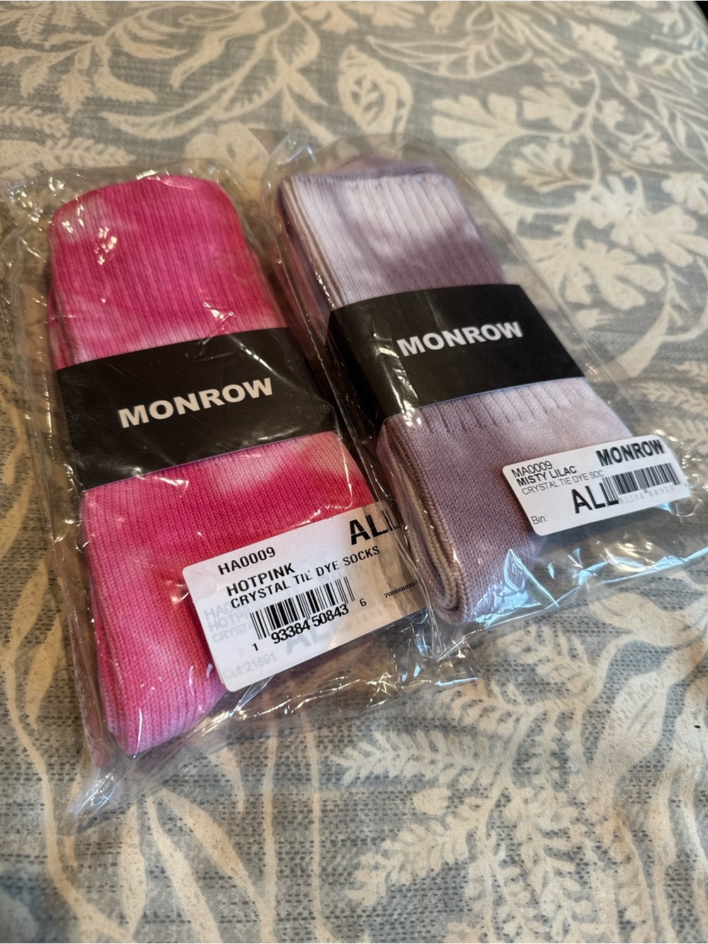 Monrow Tie-Dye Organic Cotton Crew Socks - Hot Pink & Misty Lilac NWT